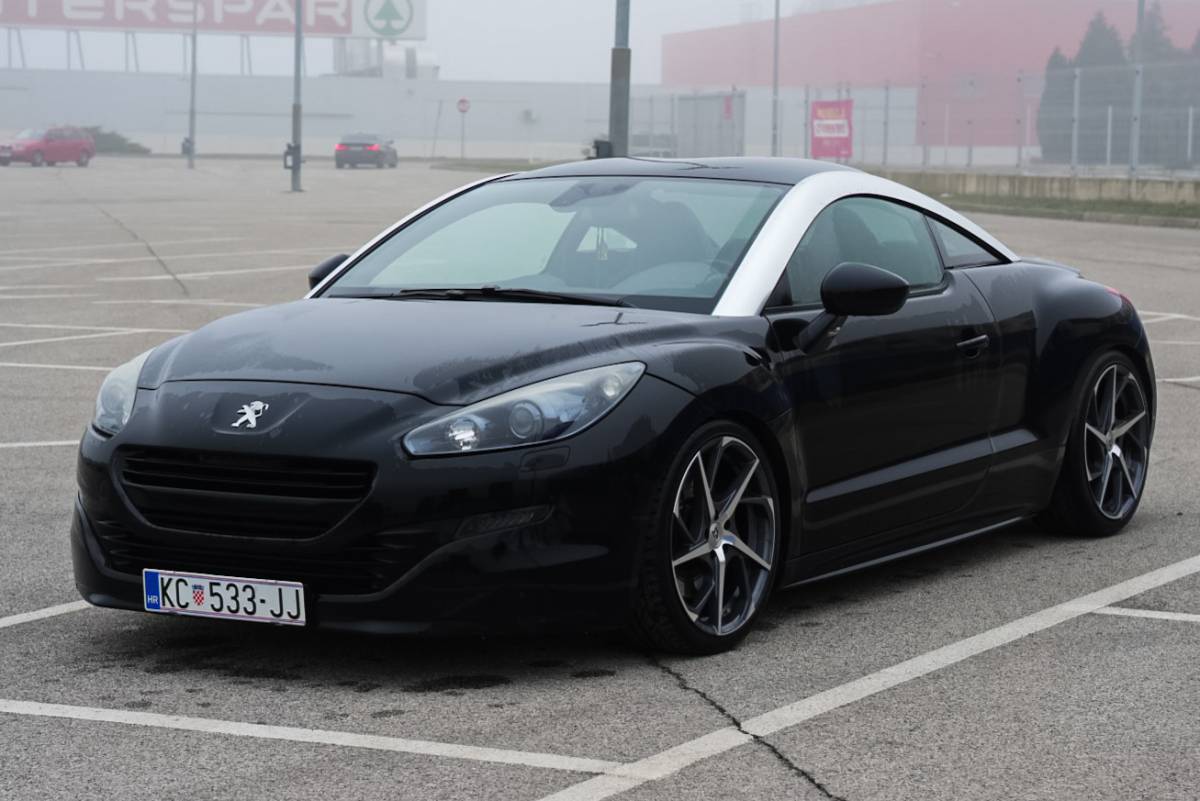 PEUGEOT RCZ 1.6 200 THP