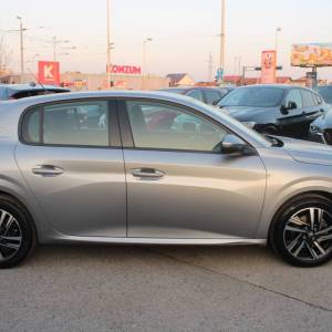 Peugoet 208 1.2 Puretech AUTOMATIK Allure *LED, NAVIGACIJA, KAMERA*