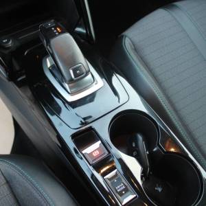 Peugoet 208 1.2 Puretech AUTOMATIK Allure *LED, NAVIGACIJA, KAMERA*