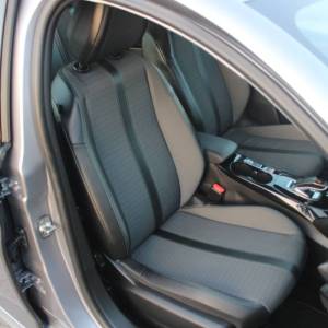 Peugoet 208 1.2 Puretech AUTOMATIK Allure *LED, NAVIGACIJA, KAMERA*