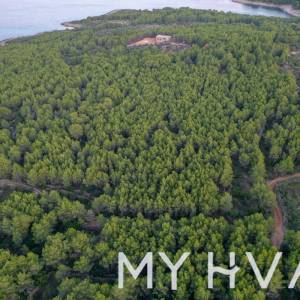 Poljoprivredno zemljište u blizini Basine