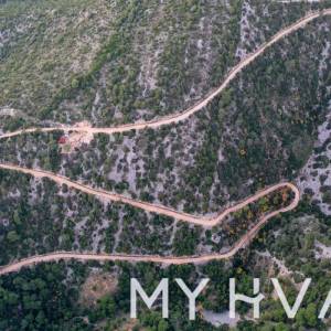 Poljoprivredno zemljište u blizini uvale Medvidina #2