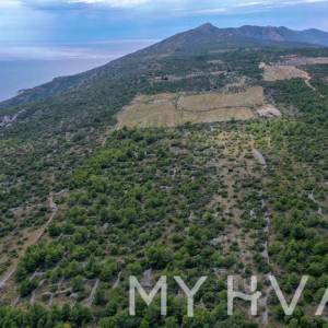 Poljoprivredno zemljište kod sela Humac