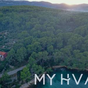 Poljoprivredno zemljište u Vitarnji u blizini mora