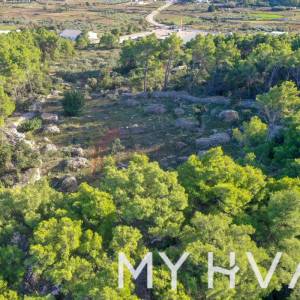 Poljoprivredno zemljište u Jelsi #1