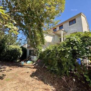 Pomer, Kuća 246 m² s okućnicom