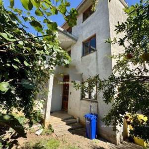 Pomer, Kuća 246 m² s okućnicom