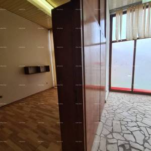 Poslovni prostor na prodaju – Veruda, Pula
