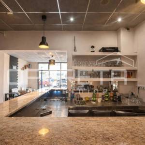 Poslovni prostor sa terasom i spremištem, tržnica i centar Oroslavja
