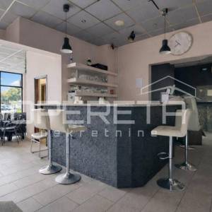 Poslovni prostor sa terasom i spremištem, tržnica i centar Oroslavja
