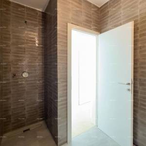 Poteč Tar. Prodajemo stan sa velikom krovnom terasom!