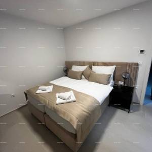 Predivan stan u Medulinu sa bazenom i garažom