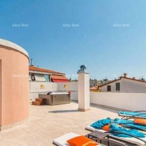 Predivna kuća u Novigradu!