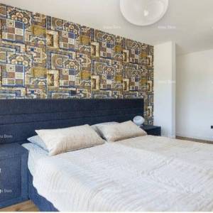 Predivna, moderna kuća s bazenom i garažom, Krnica! Useljivo odmah!