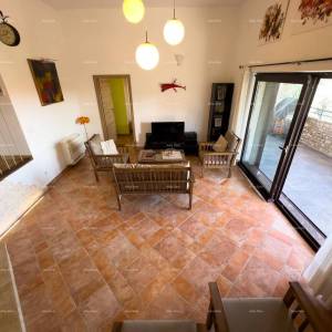 Prekrasna kuća s bazenom u Puli,  idealna za obitelj ili investiciju