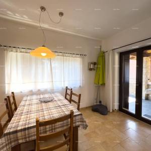 Prekrasna kuća s bazenom u Puli,  idealna za obitelj ili investiciju