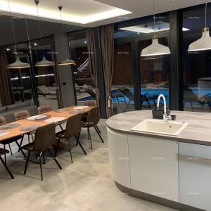 Prekrasna, moderna samostojeća kuća, Ližnjan!