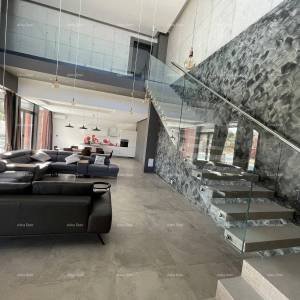 Prekrasna, moderna samostojeća kuća, Ližnjan!