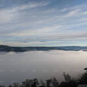 Prekrasna renovirana kuća s  pogledom i poslovnim prostorom