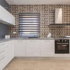 Prekrasna samostojeća kuća s bazenom u Raši, blizu mora!