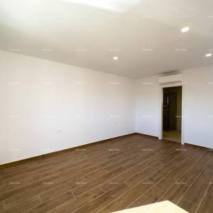 Prekrasna vila u mediteranskom stilu, Umag. Manji kompleks  sa vilama , blizina novog luksuznog kompleksa Petram Resorta....