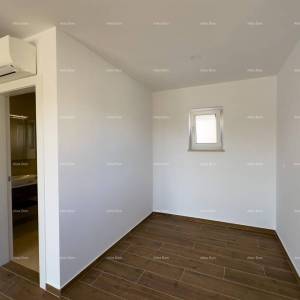 Prekrasna vila u mediteranskom stilu, Umag. Manji kompleks  sa vilama , blizina novog luksuznog kompleksa Petram Resorta....