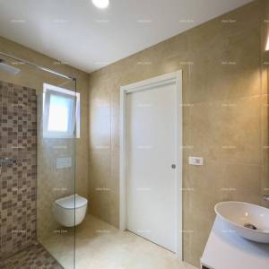 Prekrasna vila u mediteranskom stilu, Umag. Manji kompleks  sa vilama , blizina novog luksuznog kompleksa Petram Resorta....