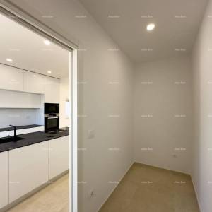 Prekrasna vila u mediteranskom stilu, Umag. Manji kompleks  sa vilama , blizina novog luksuznog kompleksa Petram Resorta....