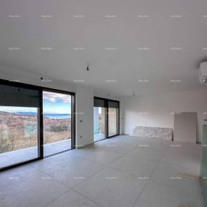 Prekrasni trosobni stan, Labin.