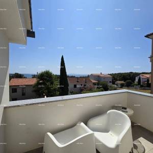 Premantura! Luksuzan stan s pogledom na more!