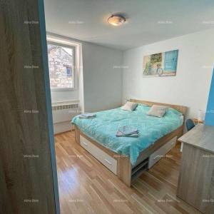 Prodaja dva stana s konobom, Rovinj!