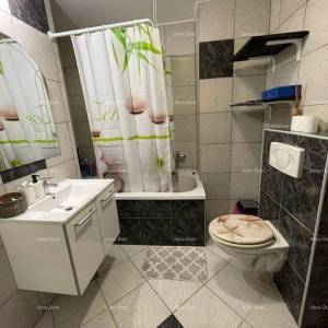 Prodaja dva stana s konobom, Rovinj!