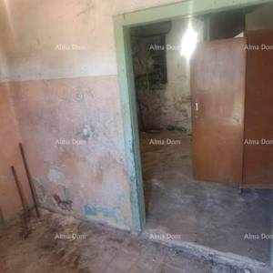 Prodaja dvije kamene kuće s garažom za renovaciju - okolica Žminja!