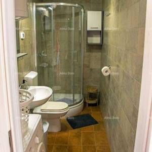 Prodaja- dvije kuće na odličnoj lokaciji s pogledom na more – Medulin, Vinkuran!