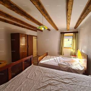 Prodaja! Dvije renovirane istarske kuće u Marčani.