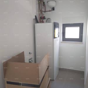 Prodaja dvoetažnog stana s parkirnim mjestom i vrtom, Rovinj! B1/B