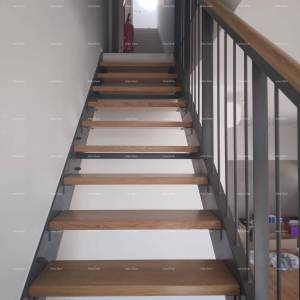 Prodaja dvoetažnog stana s parkirnim mjestom i vrtom, Rovinj! B1/B