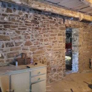 Prodaja kamene kuće u roh-bau fazi, Motovun!