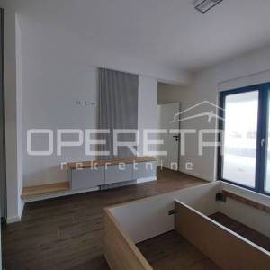 Novogradnja - Moderna kuća s bazenom i velikim vrtom, Bokanjac, Zadar
