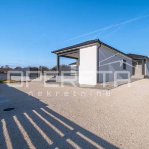 Istra, Marčana, nova prizemnica sa 3ss, bazen