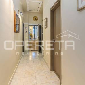 Prodaja, Kuća, Njivice, Japlenički put, Samostojeća, 276m2