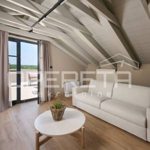 Prodaja, Kuća, Poreč, Poreč - Okolica, Samostojeća, 320m2