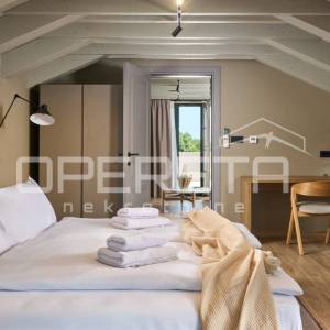 Prodaja, Kuća, Poreč, Poreč - Okolica, Samostojeća, 320m2