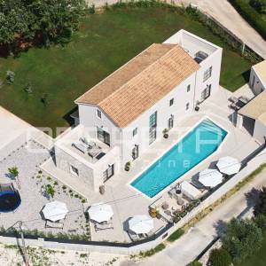 Prodaja, Kuća, Poreč, Poreč - Okolica, Samostojeća, 320m2