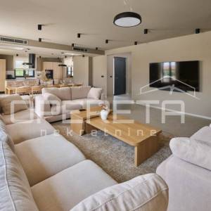 Prodaja, Kuća, Poreč, Poreč - Okolica, Samostojeća, 320m2