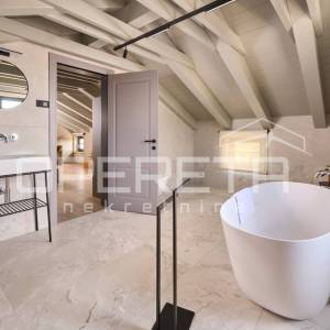 Prodaja, Kuća, Poreč, Poreč - Okolica, Samostojeća, 320m2