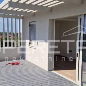 Novogradnja – luksuzna kuća s bazenom, 239 m2, Mletak – Privlaka, Zadar