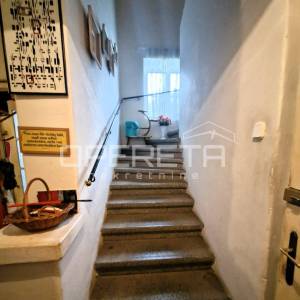 Prodaja, Kuća, Samobor-Centar, Starogradska, Polugrađena, 235m2