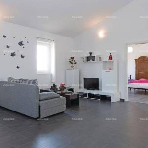 Prodaja kuće sa bazenom, Vodnjan