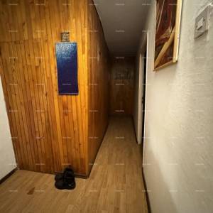 Prodaja kuće sa dvorištem u nepodrednoj blizini centra, Buje!